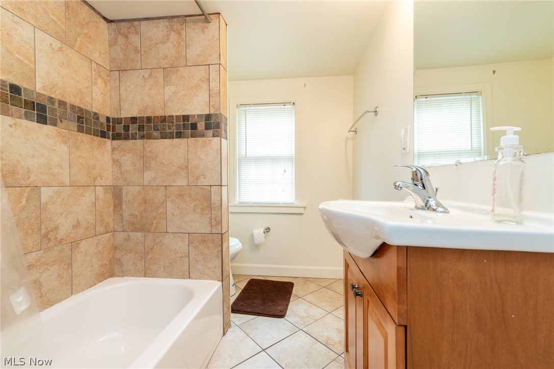 3312 Aberdeen Road Shaker Heights OH 44120