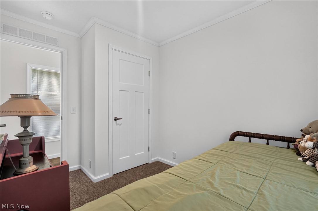 143 Cromwell Drive Geneva OH 44041