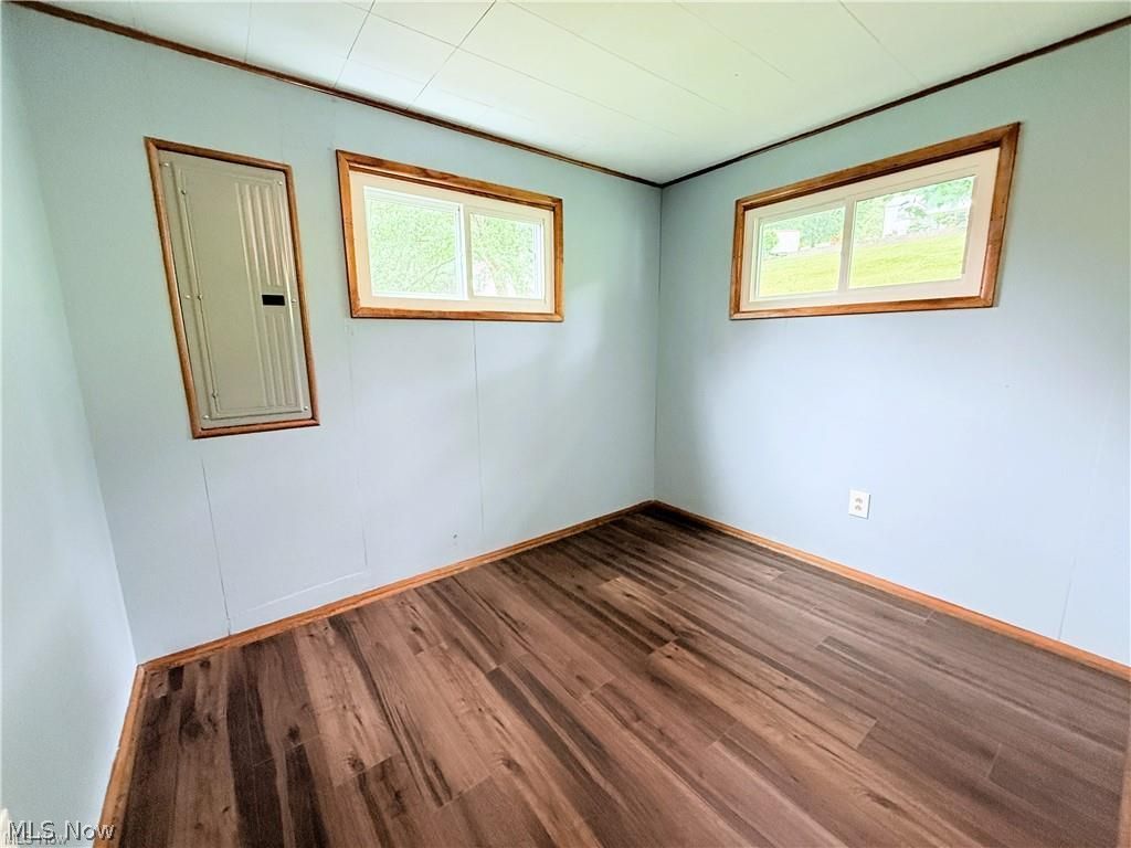 1497 Lake Front Drive Salem OH 44460