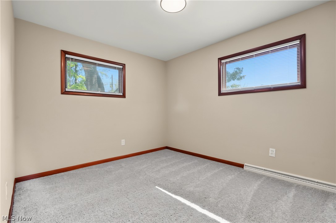 483 17th Street NW Barberton OH 44203
