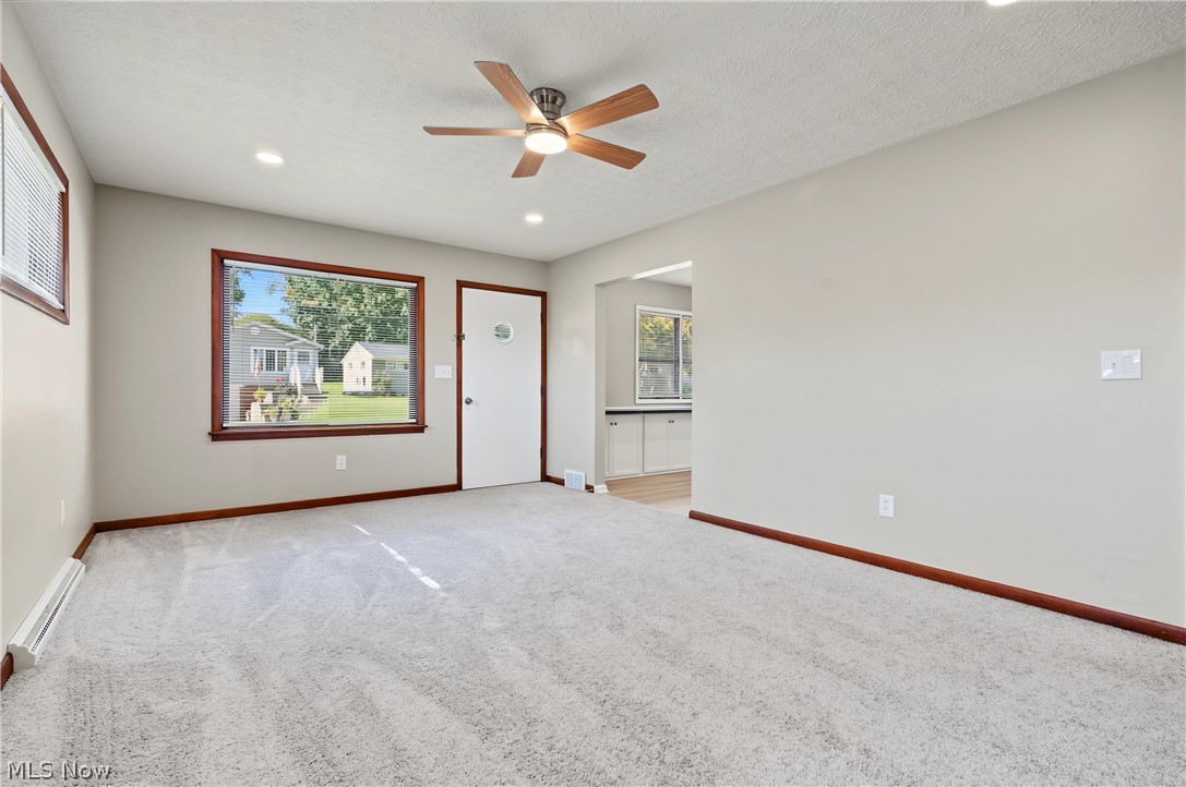 483 17th Street NW Barberton OH 44203