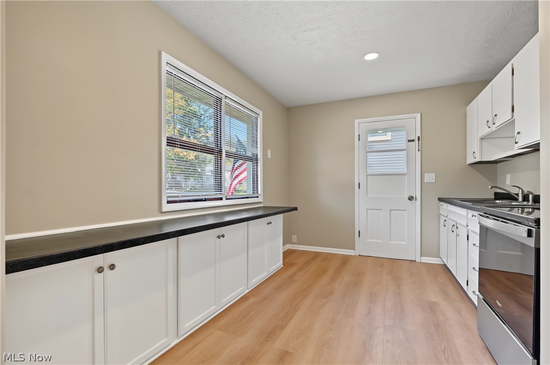 483 17th Street NW Barberton OH 44203