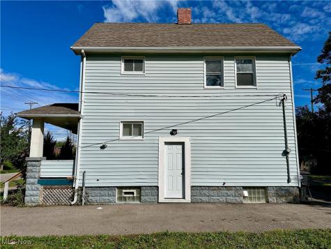 2023 W 106th Street Cleveland OH 44102