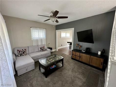 2023 W 106th Street Cleveland OH 44102