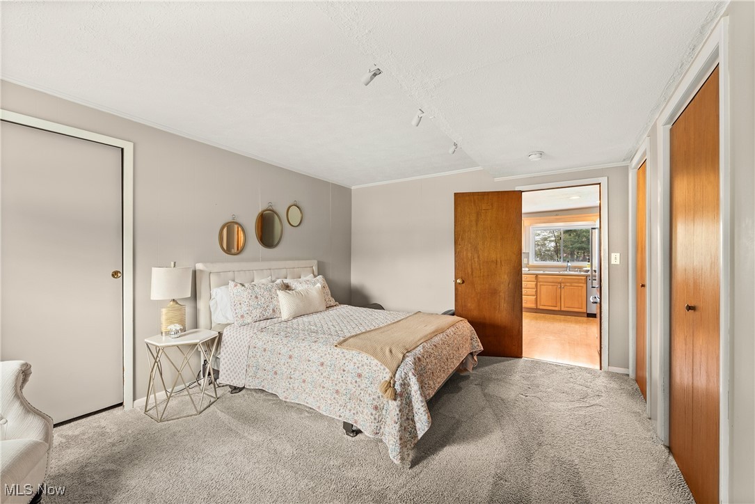 3963 Royalton Road North Royalton OH 44133