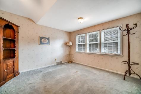 2695 Gibson Drive Rocky River OH 44116