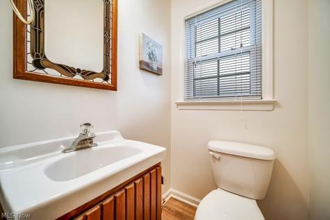 2695 Gibson Drive Rocky River OH 44116
