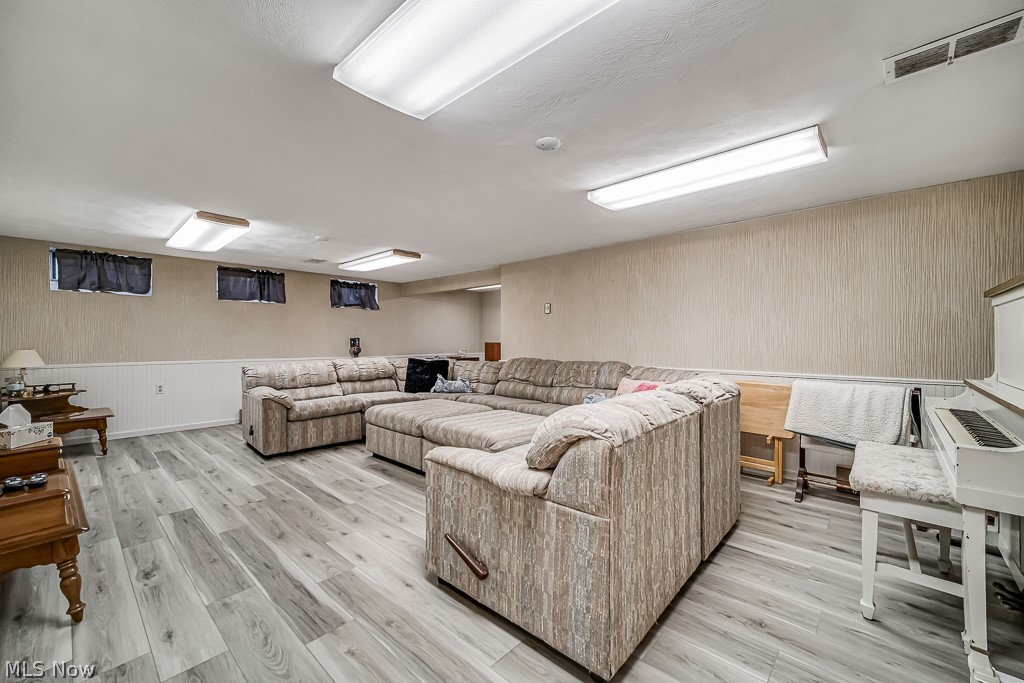 2695 Gibson Drive Rocky River OH 44116