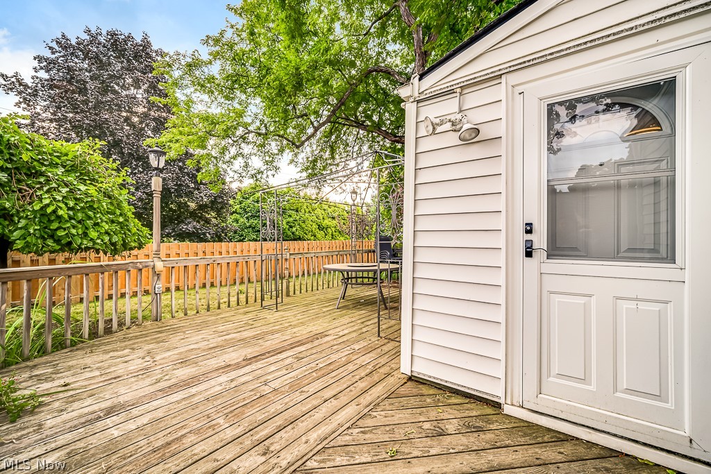 2695 Gibson Drive Rocky River OH 44116