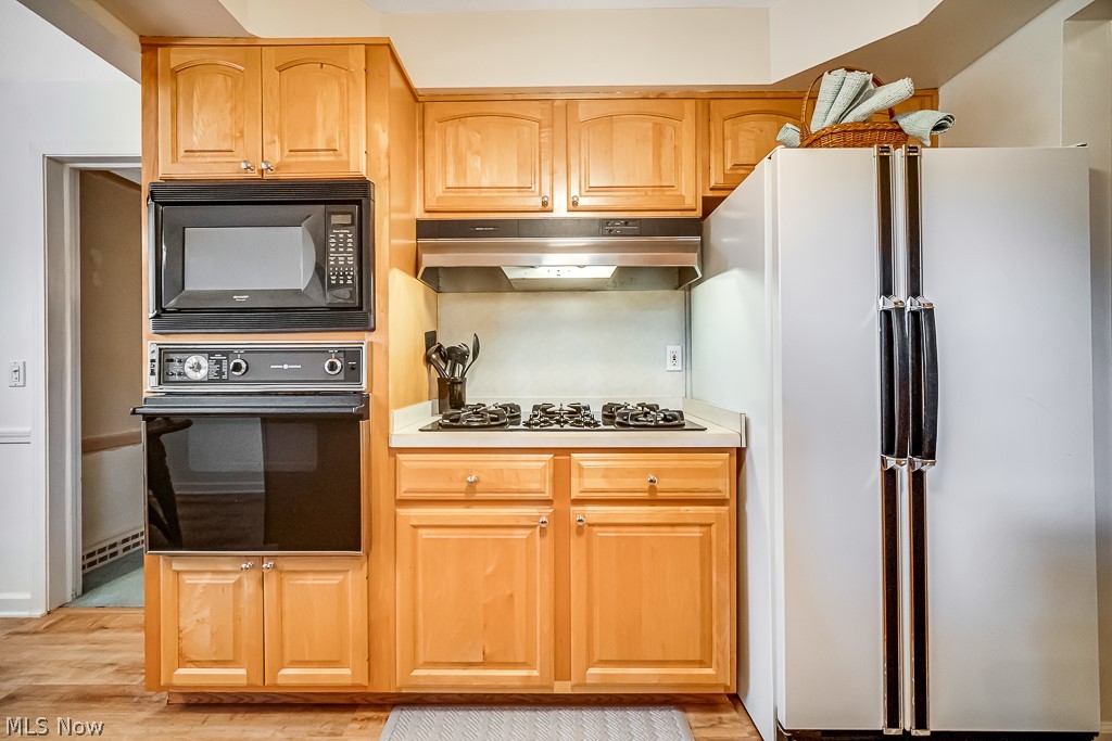 2695 Gibson Drive Rocky River OH 44116
