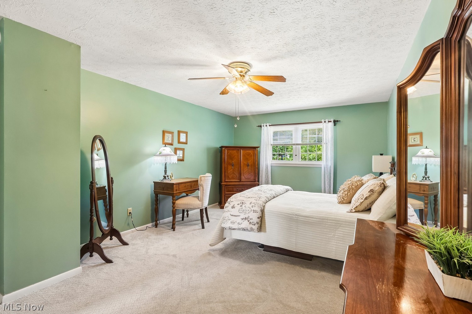 27635 Pergl Road Solon OH 44139