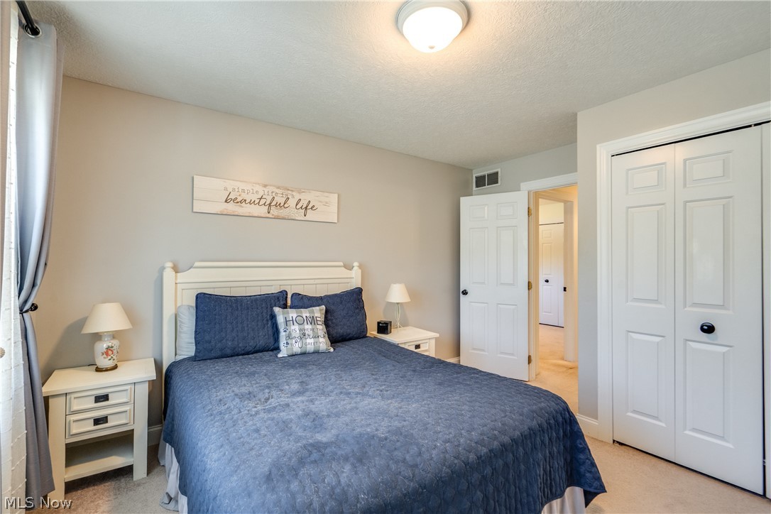 233 S Portage Street Doylestown OH 44230