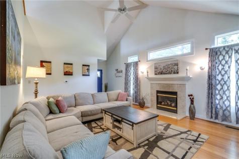 233 S Portage Street Doylestown OH 44230