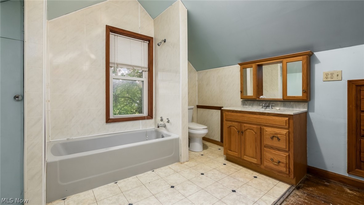 931 Merrick Avenue Zanesville OH 43701