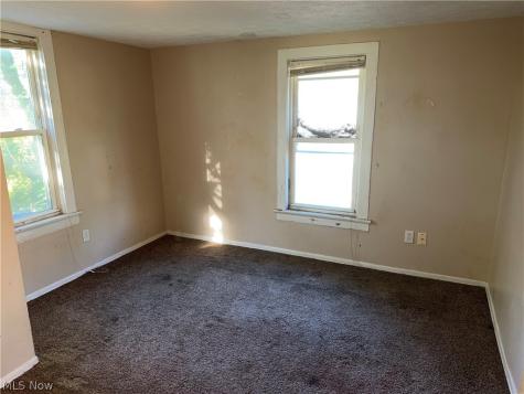 1218 Mcintosh Avenue Akron OH 44314