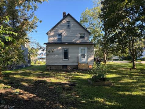 1218 Mcintosh Avenue Akron OH 44314