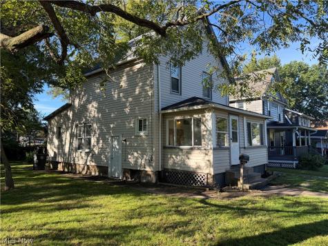 1218 Mcintosh Avenue Akron OH 44314