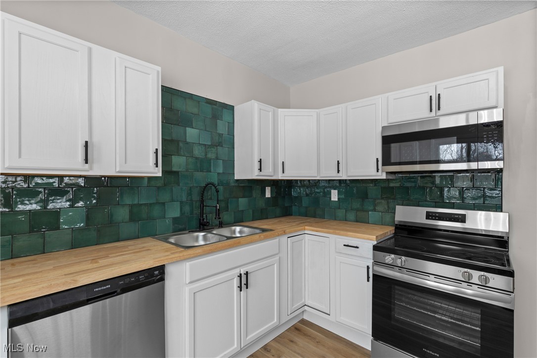 900 N 6th Street Martins Ferry OH 43935