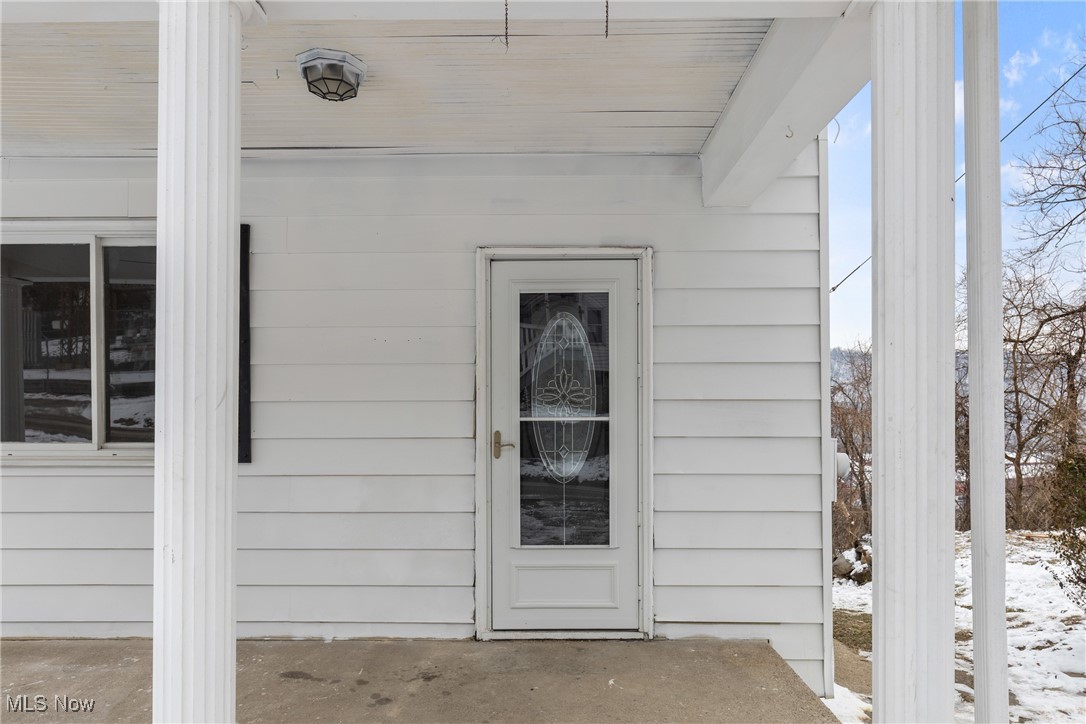 900 N 6th Street Martins Ferry OH 43935