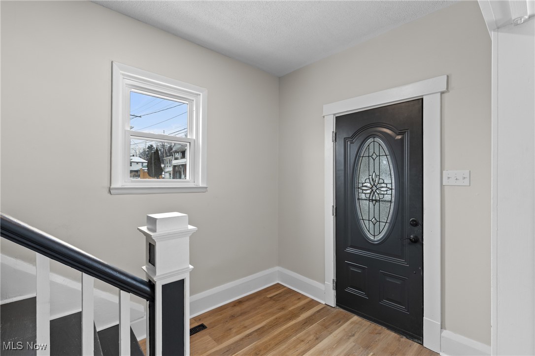 900 N 6th Street Martins Ferry OH 43935