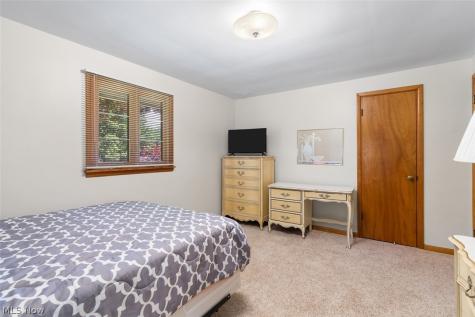 354 47th Street NW Canton OH 44709