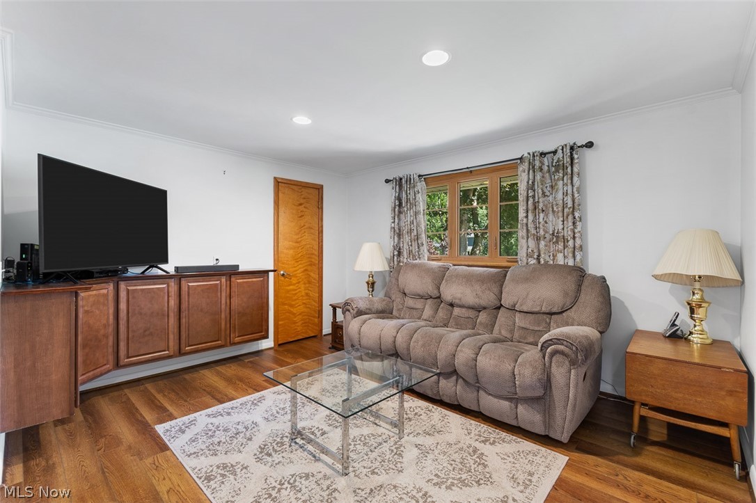 354 47th Street NW Canton OH 44709