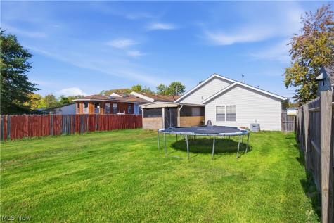 363 Button Avenue Painesville OH 44077