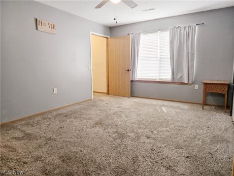 363 Button Avenue Painesville OH 44077