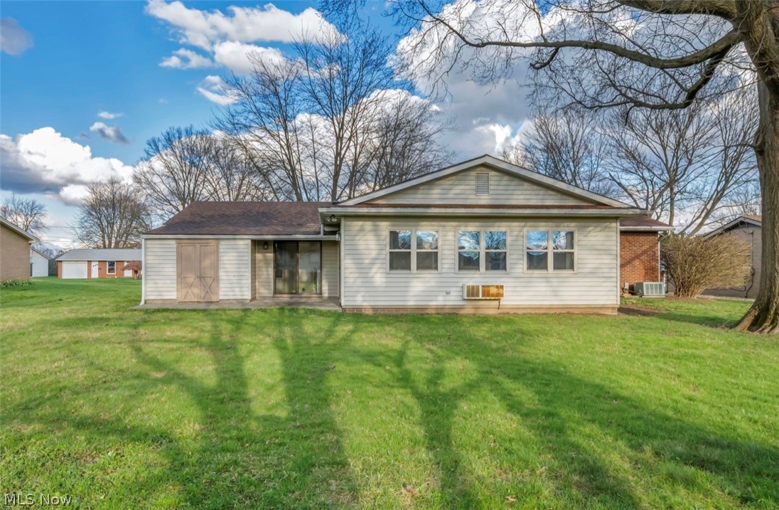 77 Warren Street Rittman OH 44270