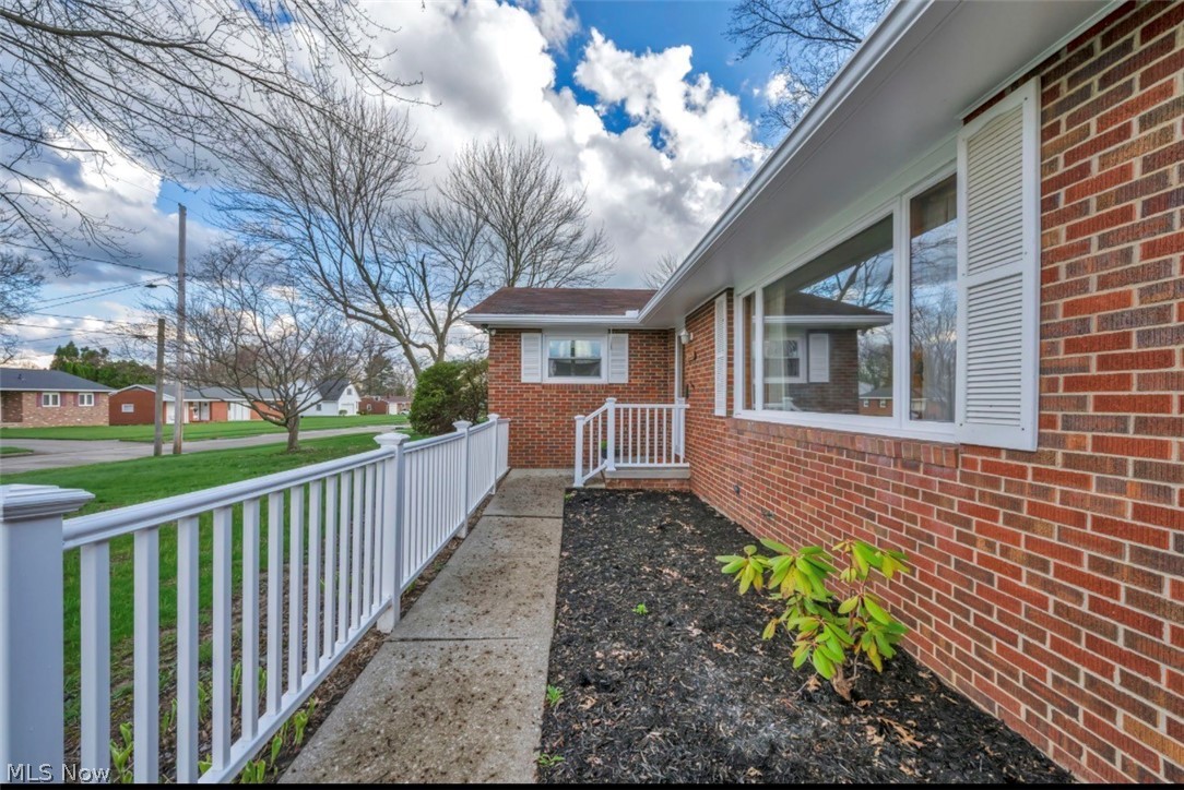 77 Warren Street Rittman OH 44270