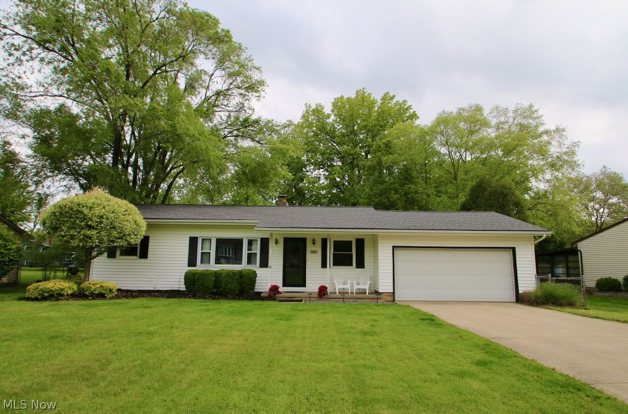 7301 Welland Drive Mentor OH 44060