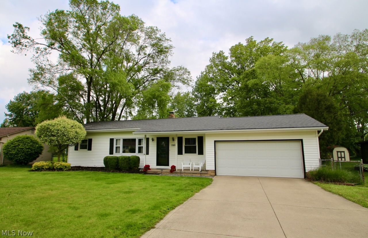 7301 Welland Drive Mentor OH 44060