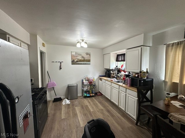15914 Clearview Avenue Cleveland OH 44128