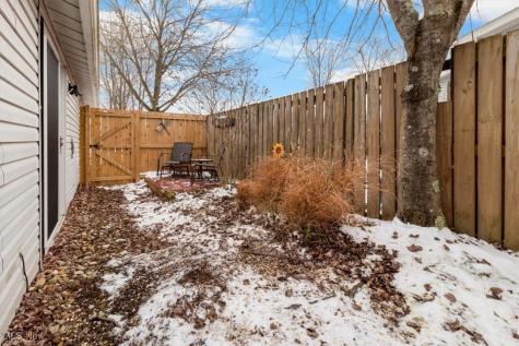 131 Birchbark Drive Elyria OH 44035