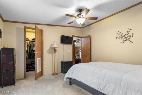 131 Birchbark Drive Elyria OH 44035