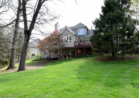 766 Carriage Trail Northfield OH 44067