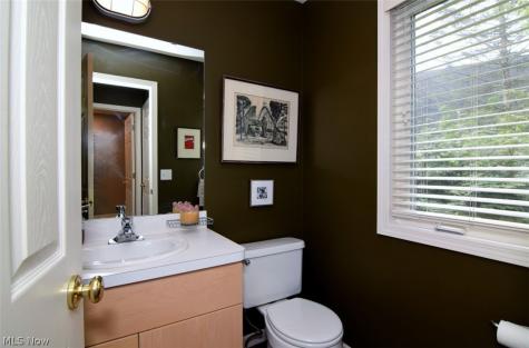 766 Carriage Trail Northfield OH 44067