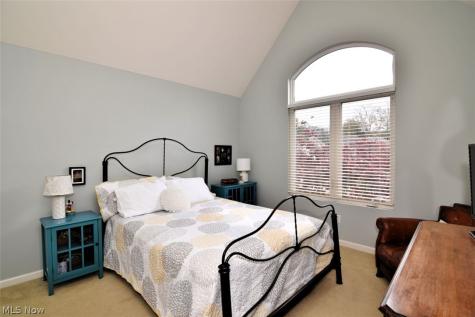 766 Carriage Trail Northfield OH 44067