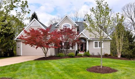 766 Carriage Trail Northfield OH 44067