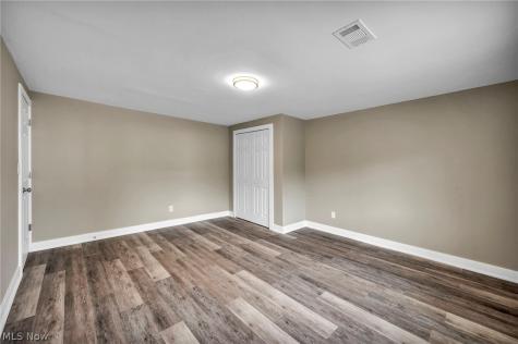 7655 Walnut Drive Chippewa Lake OH 44215