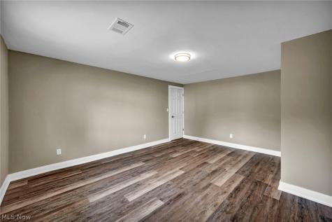 7655 Walnut Drive Chippewa Lake OH 44215