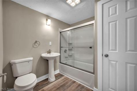 7655 Walnut Drive Chippewa Lake OH 44215