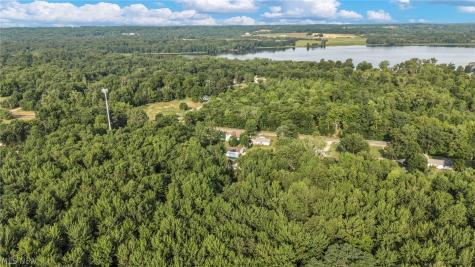 7655 Walnut Drive Chippewa Lake OH 44215