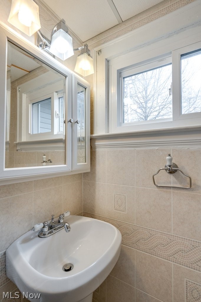 3345 Berkeley Road Cleveland Heights OH 44118