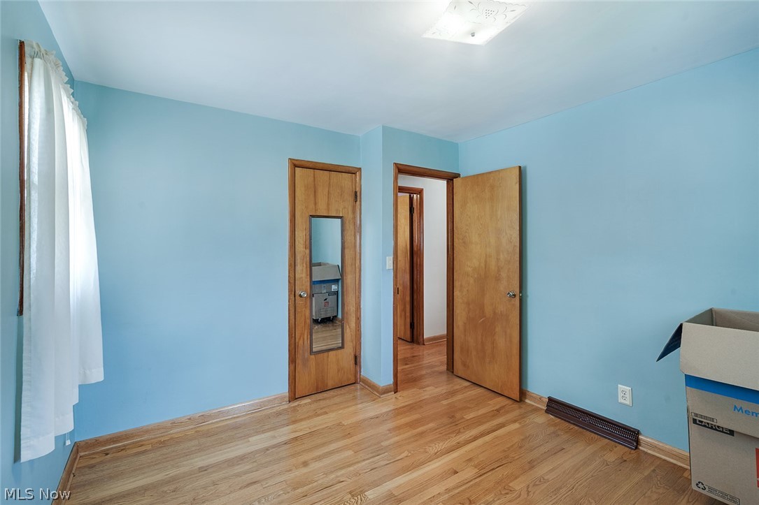 751 Dresden Drive Hubbard OH 44425