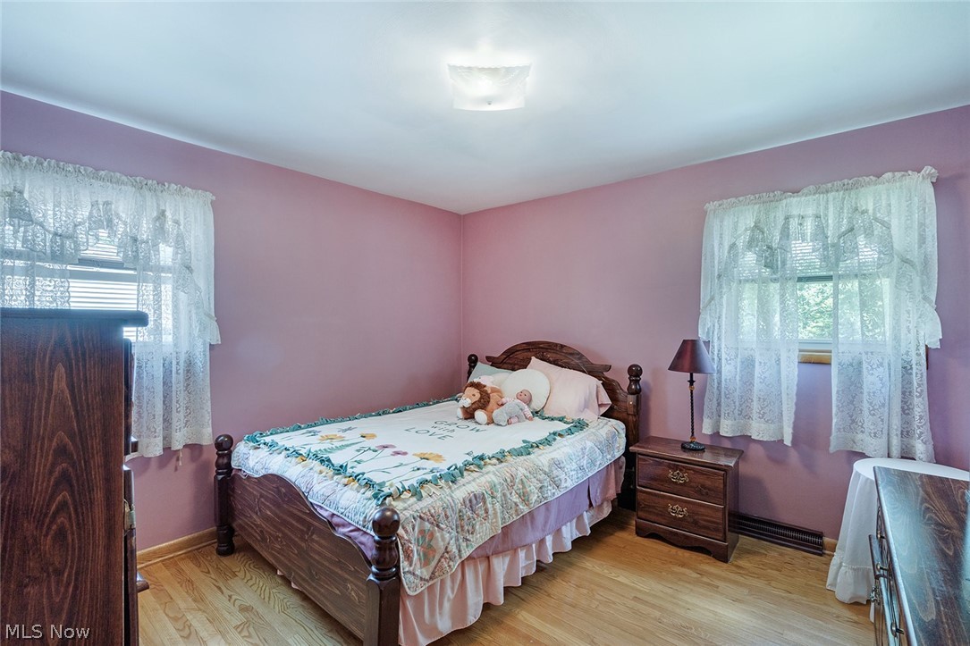 751 Dresden Drive Hubbard OH 44425