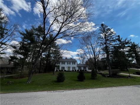 7671 Salem Drive Hudson OH 44236