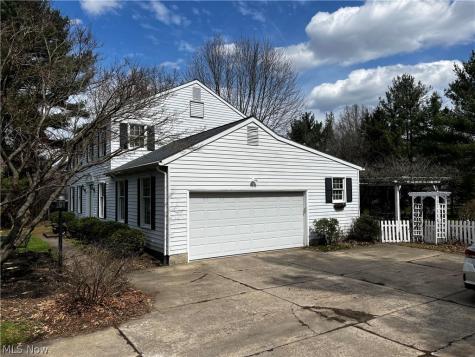 7671 Salem Drive Hudson OH 44236