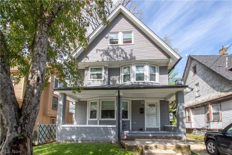 672 E 109th Street Cleveland OH 44108