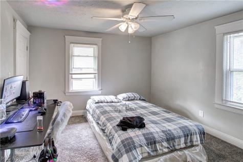 672 E 109th Street Cleveland OH 44108